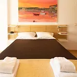 Family Comfort House Seixal (Setubal)